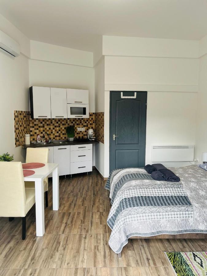 Eros Apartman Hajdúszoboszló المظهر الخارجي الصورة